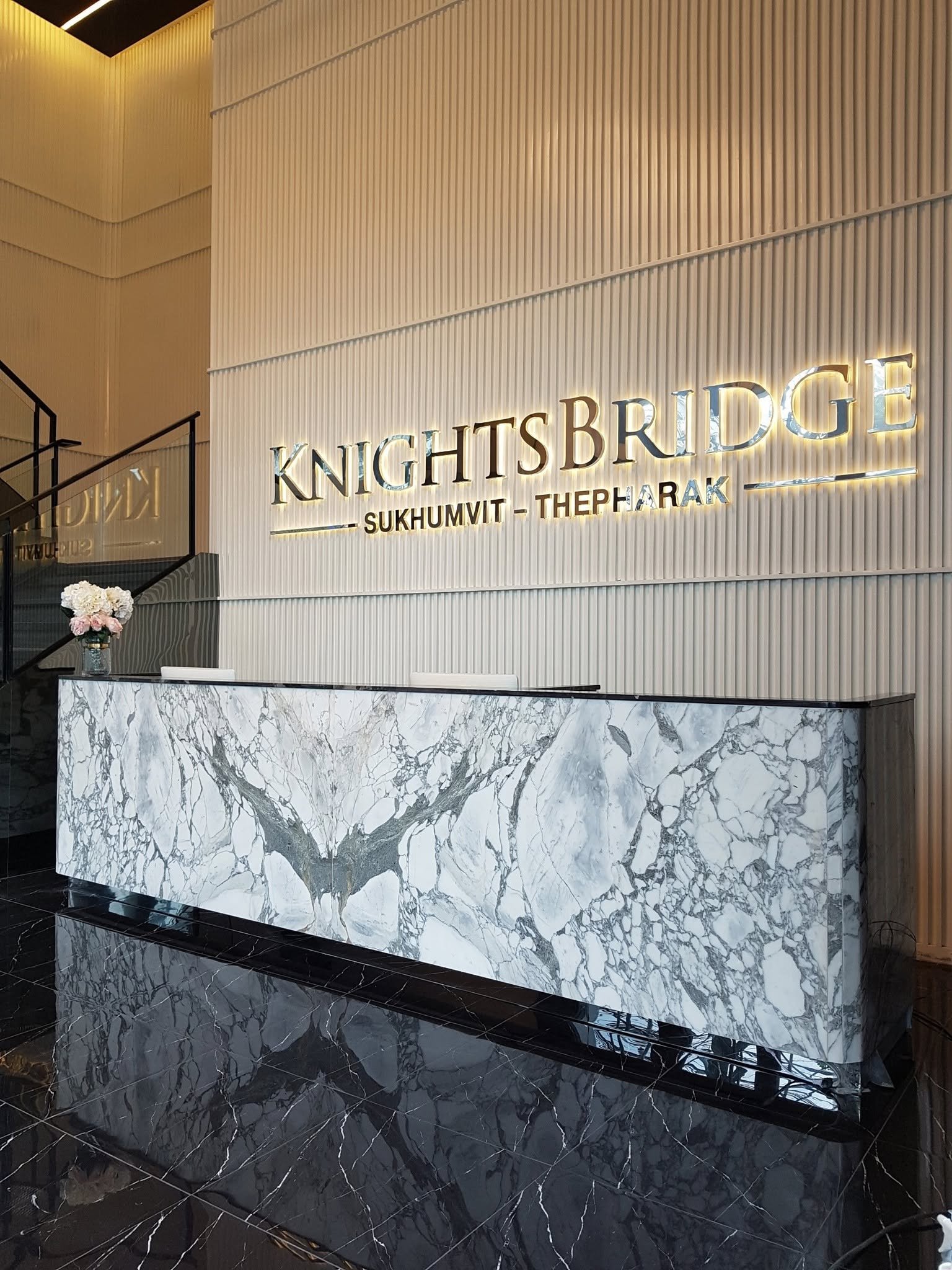 KnightsBridge Sukhumvit-Thepharak